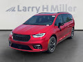 2025 Chrysler Pacifica Hybrid Premium S Appearance Pkg